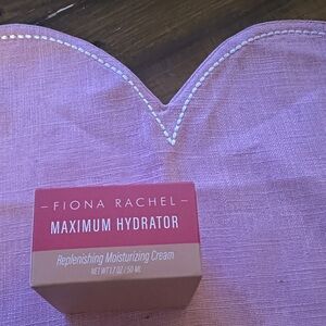 Fiona Rachel Maximum Hydrator